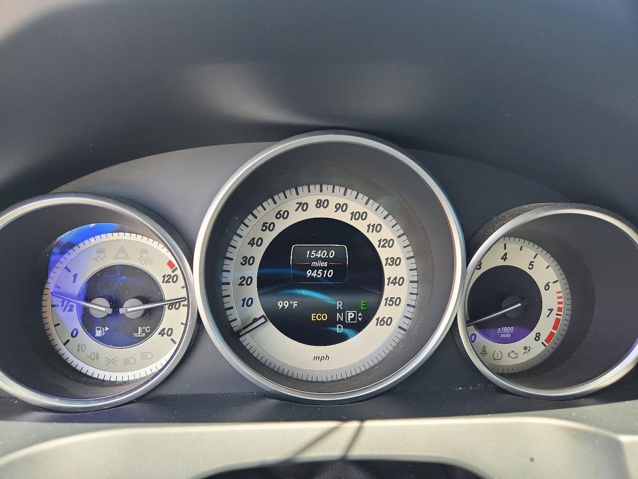 2014 Mercedes-Benz E 350 - zdjęcie 9
