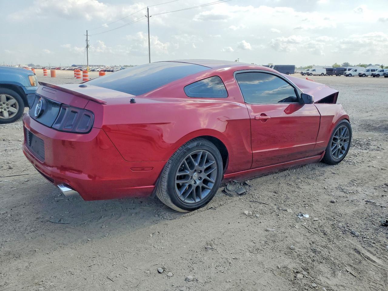 2014 Ford Mustang - zdjęcie 3