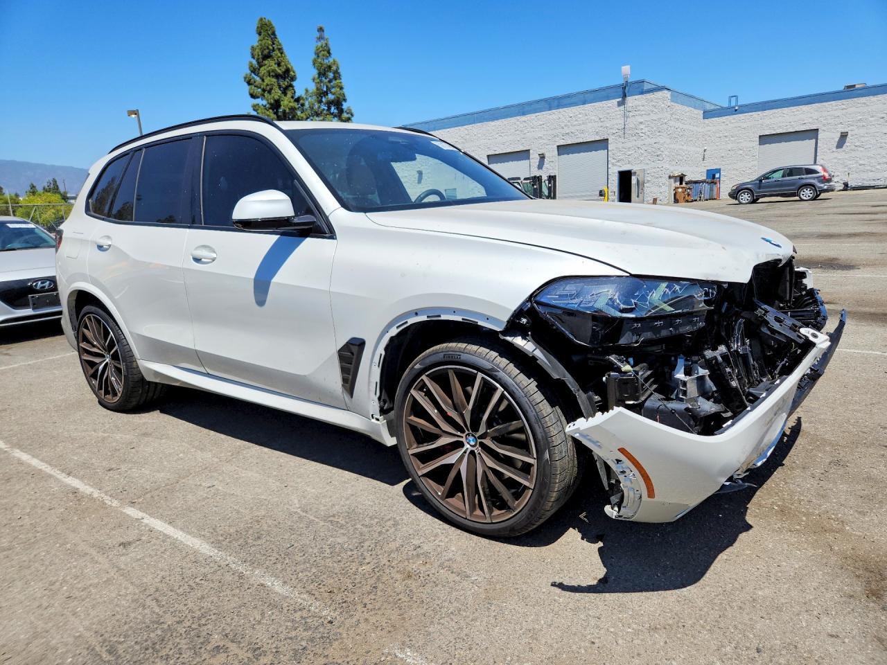 2026 BMW X5 xDrive40I - zdjęcie 4
