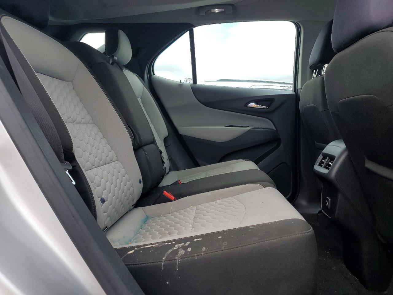 2020 Chevrolet Equinox Ls - zdjęcie 11