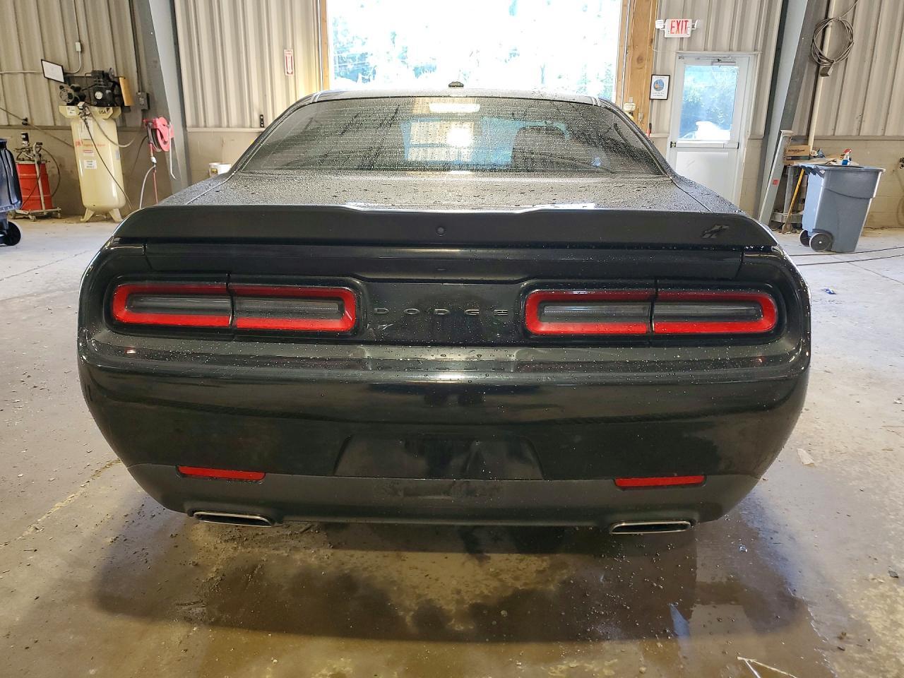 2022 Dodge Challenger Sxt - zdjęcie 6