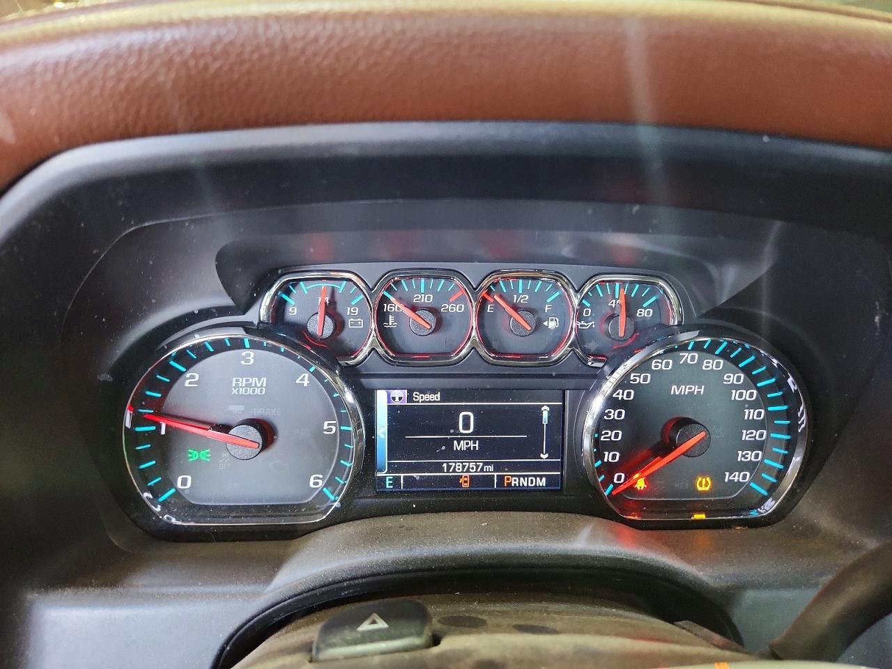 2016 Chevrolet Silverado K1500 High Country - zdjęcie 9
