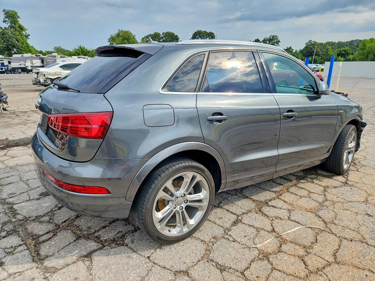 2018 Audi Q3 Premium Plus - zdjęcie 3