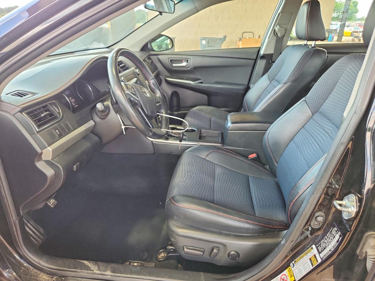 2015 Toyota Camry Se - zdjęcie 7