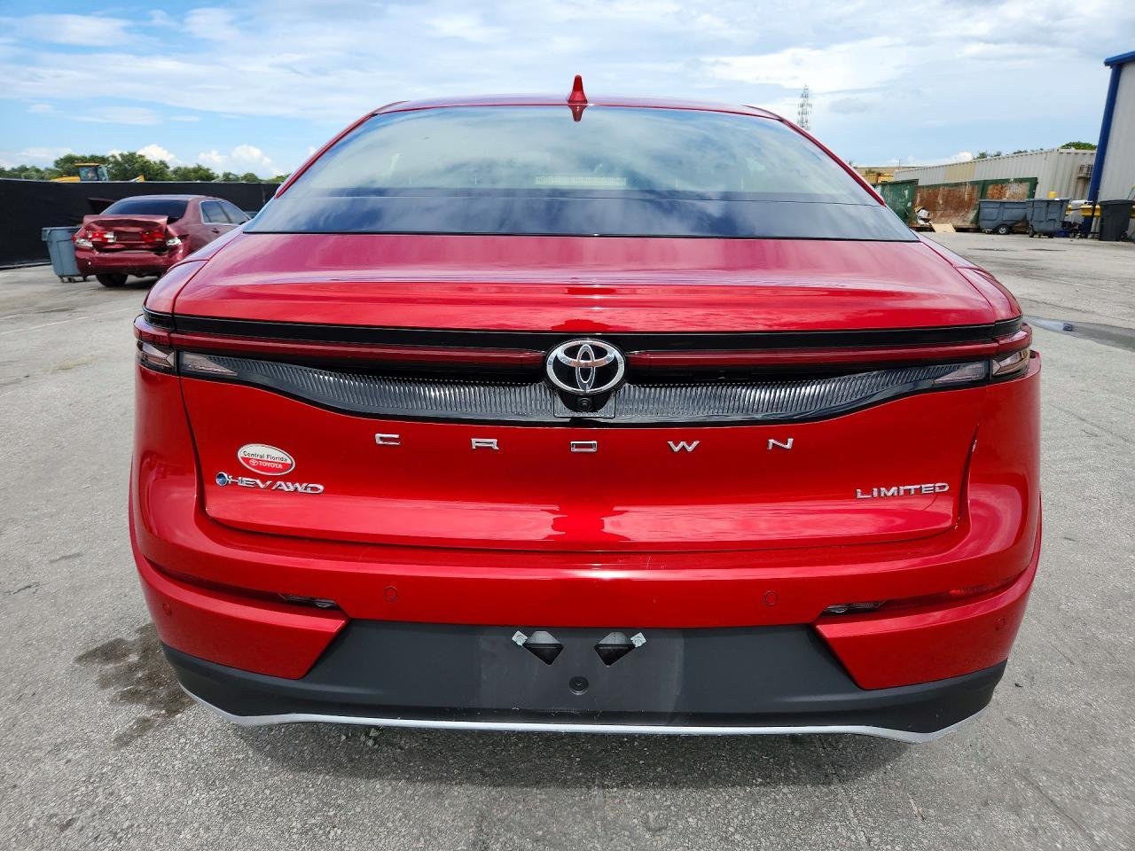 2024 Toyota Crown Limited - zdjęcie 6