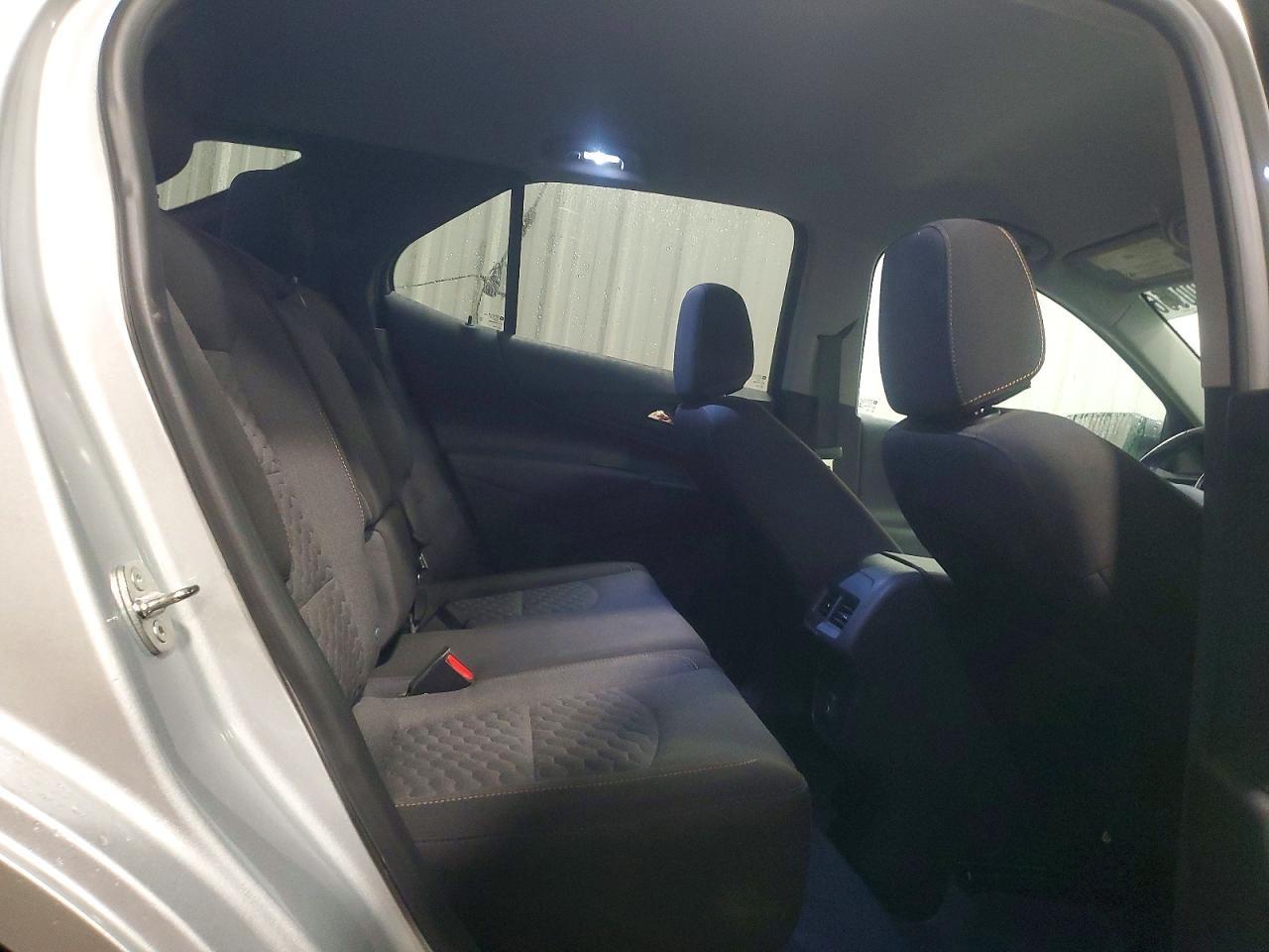 2021 Chevrolet Equinox Lt - zdjęcie 11