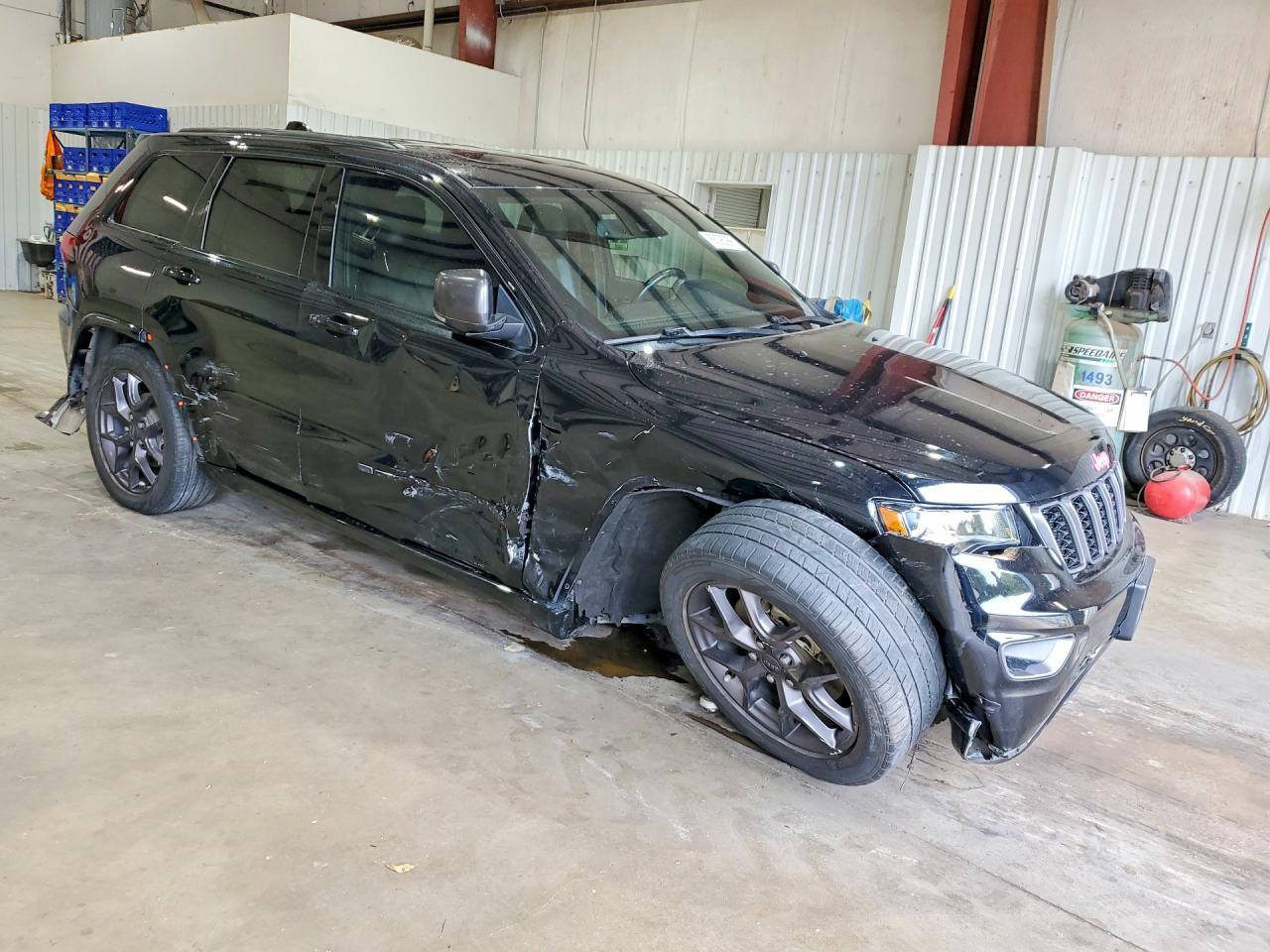 2021 Jeep Grand Cherokee Limited - zdjęcie 4
