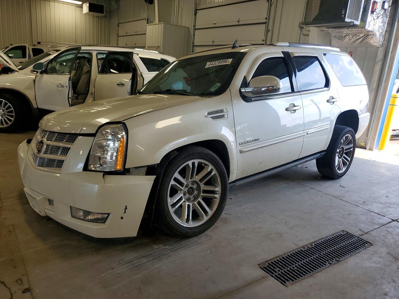 2014 Cadillac Escalade Premium - zdjęcie główne