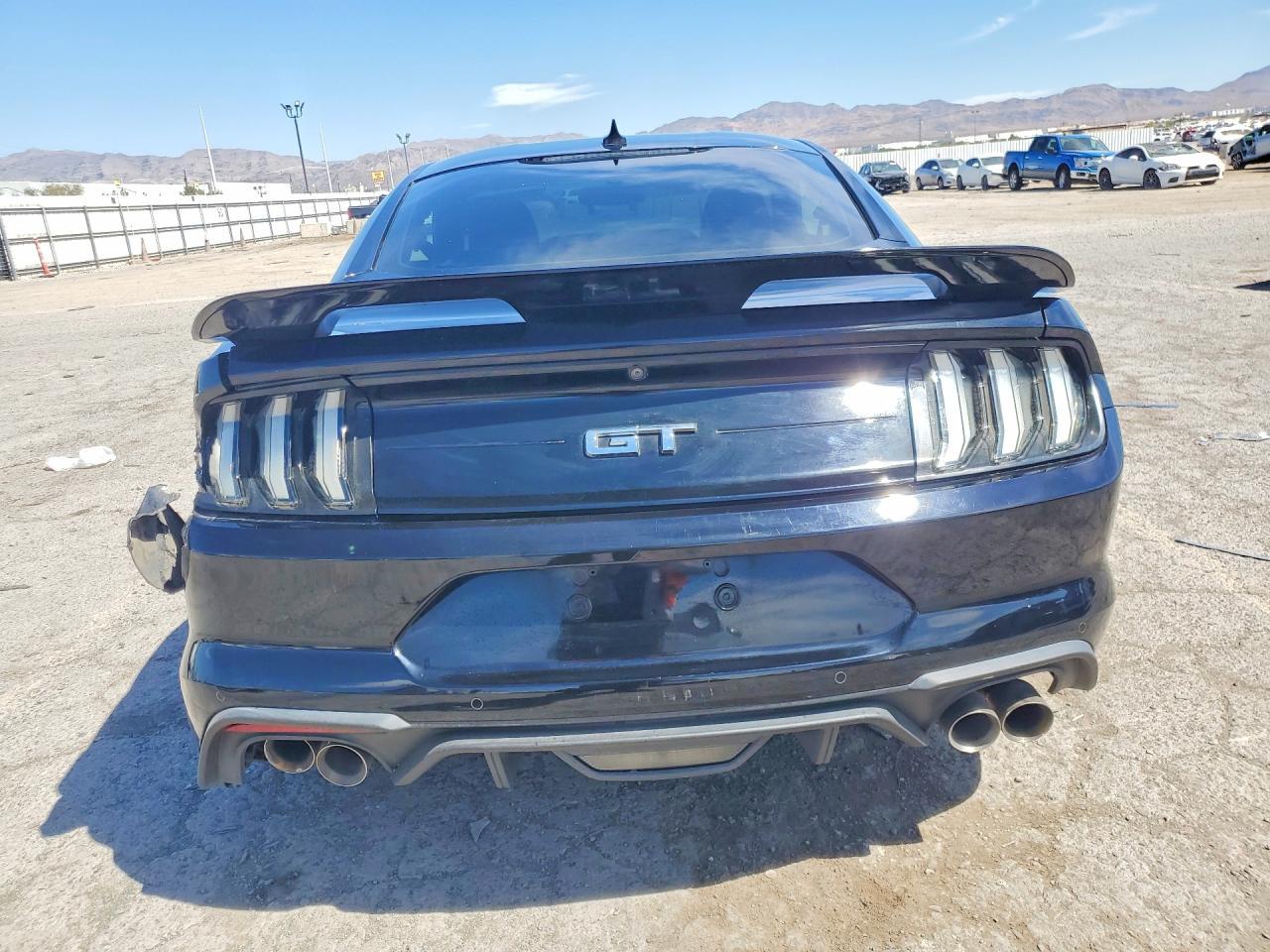 2020 Ford Mustang Gt - zdjęcie 6