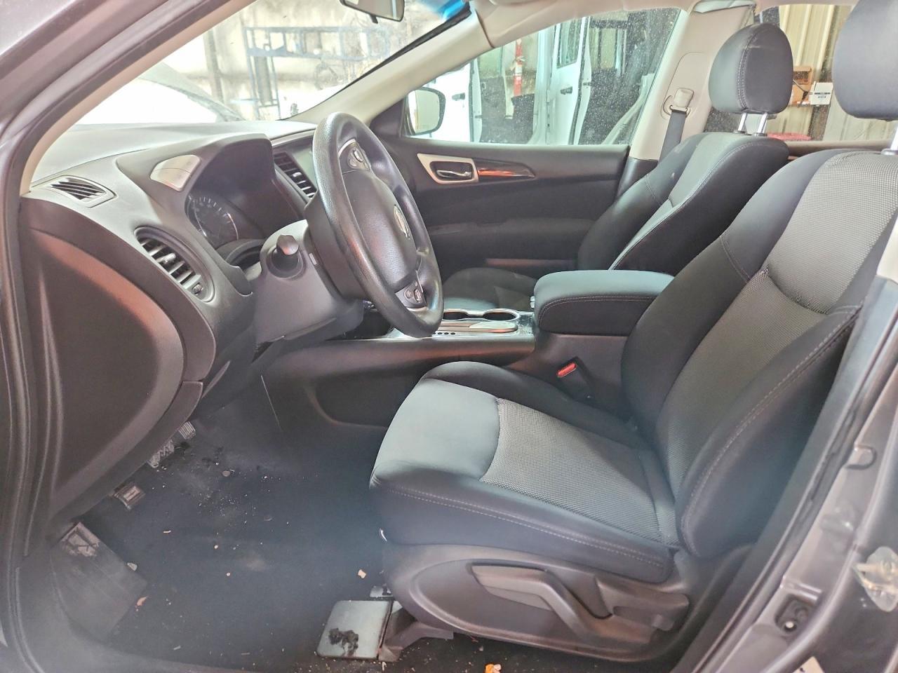 2017 Nissan Pathfinder S - zdjęcie 7