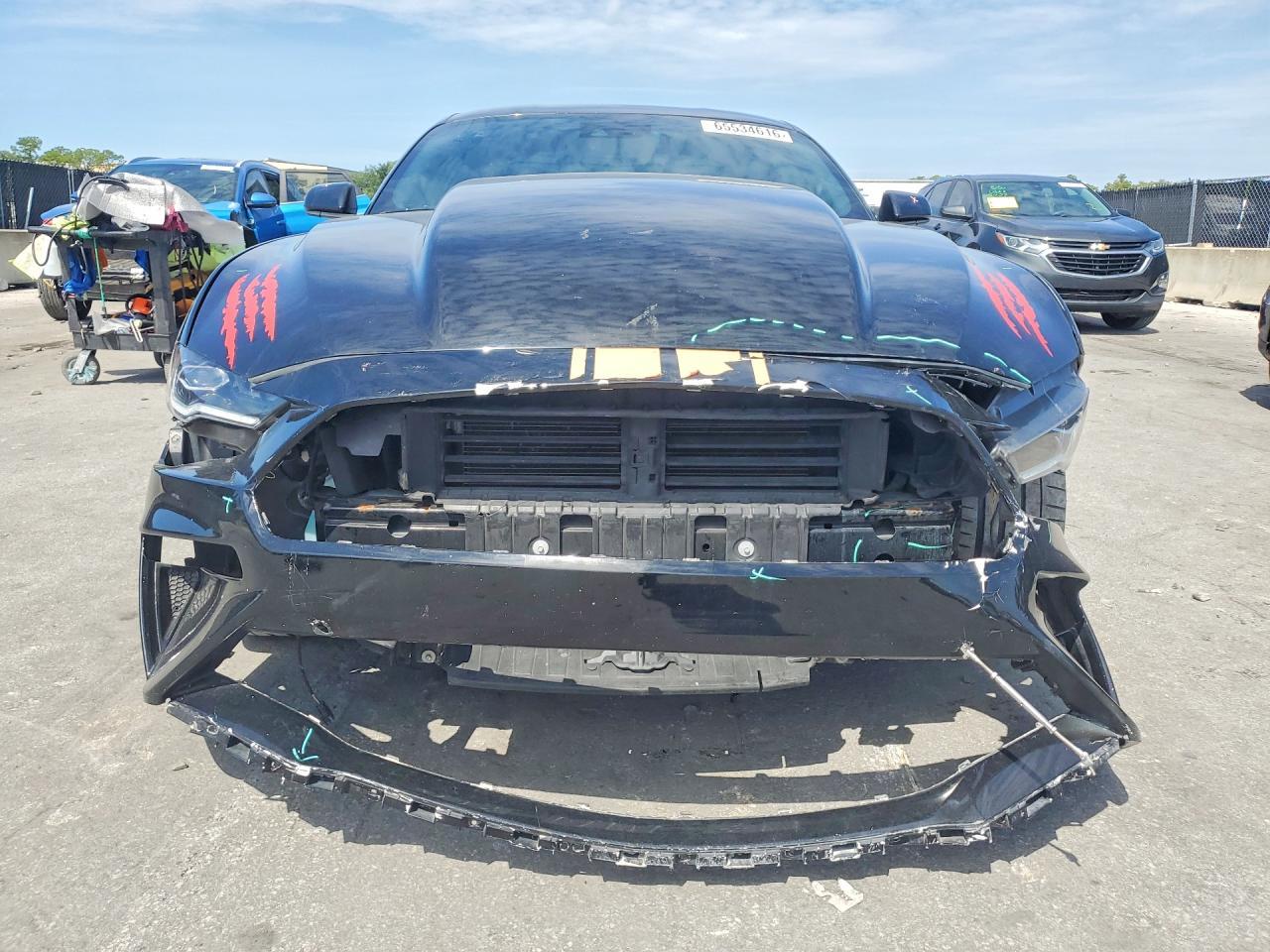 2021 Ford Mustang Gt - zdjęcie 5