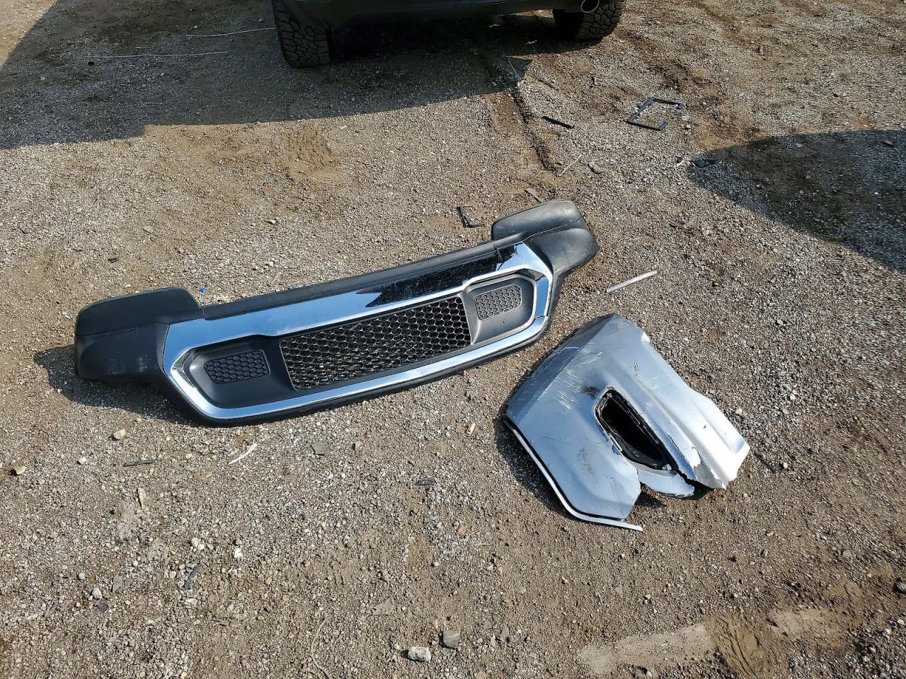 2019 Jeep Grand Cherokee Limited - zdjęcie 13