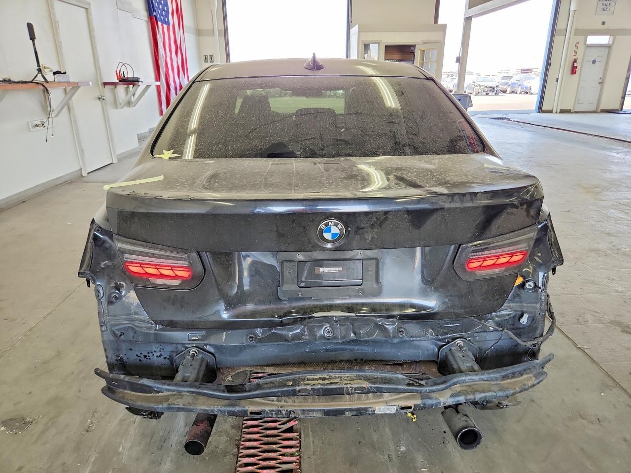 2015 BMW 335 I - zdjęcie 6