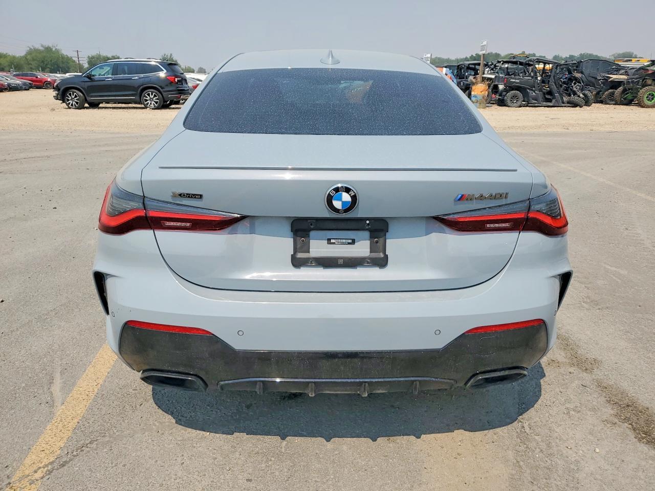 2022 BMW M440Xi - zdjęcie 6