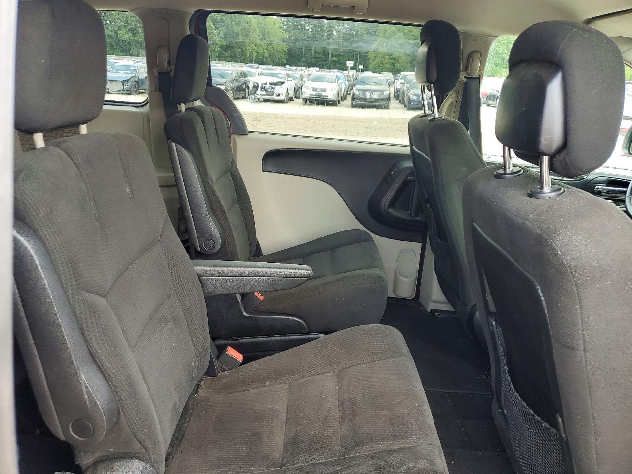 2015 Dodge Grand Caravan Sxt - zdjęcie 11