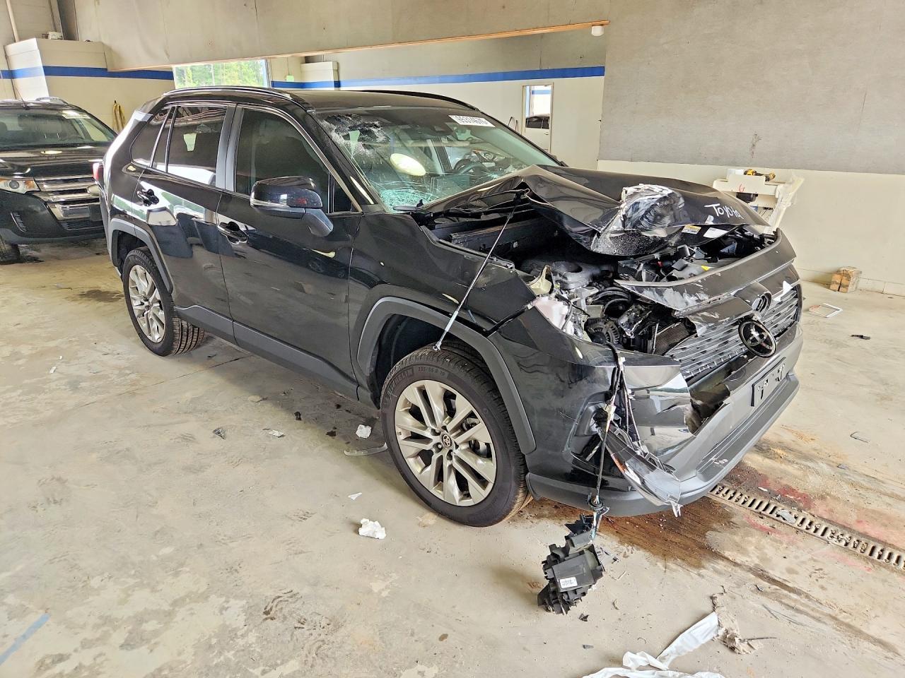 2025 Toyota Rav4 Xle Premium - zdjęcie 4