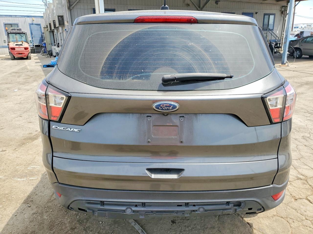 2017 Ford Escape S - zdjęcie 6