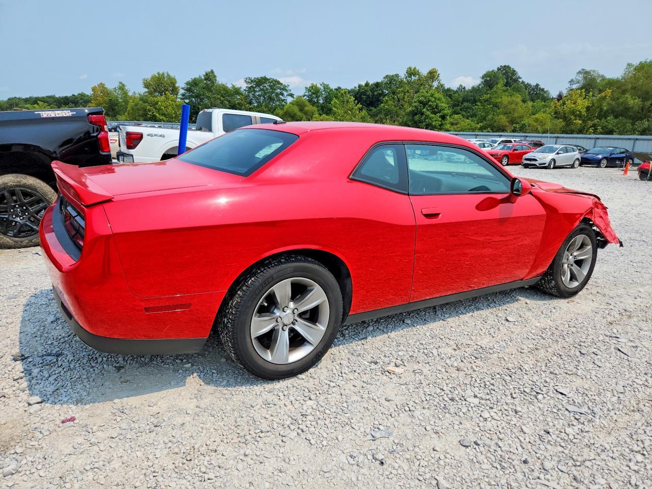 2019 Dodge Challenger Sxt - zdjęcie 3