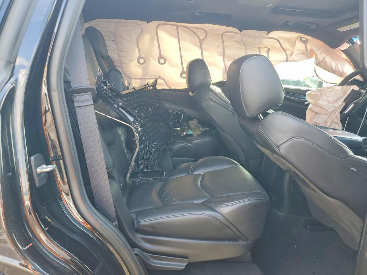 2020 Cadillac Escalade Platinum - zdjęcie 11