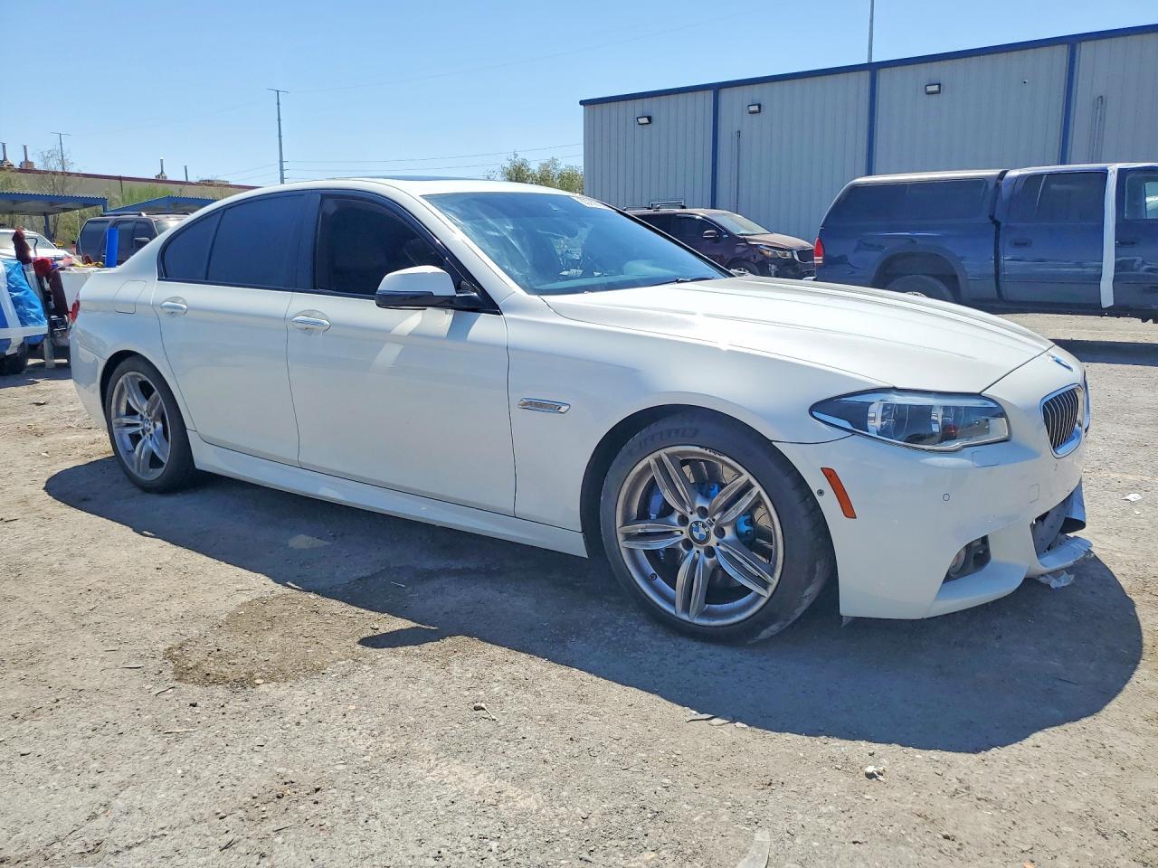 2015 BMW 550 I - zdjęcie 4