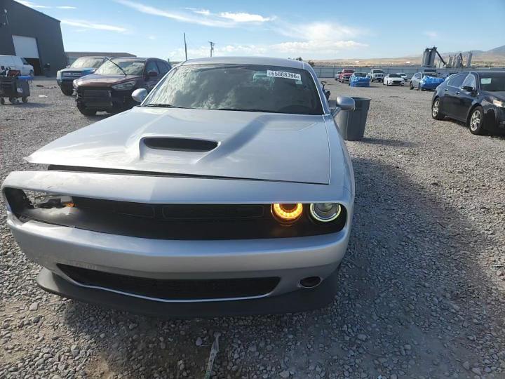 2019 Dodge Challenger Gt - zdjęcie 13