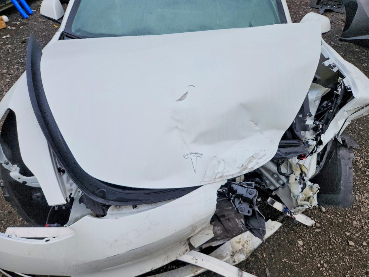 2022 Tesla Model 3 - zdjęcie 11