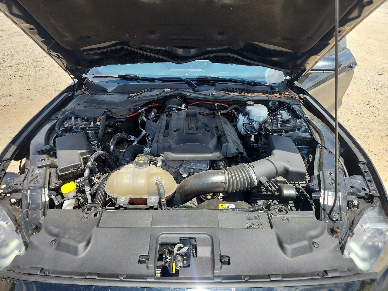2018 Ford Mustang - zdjęcie 11