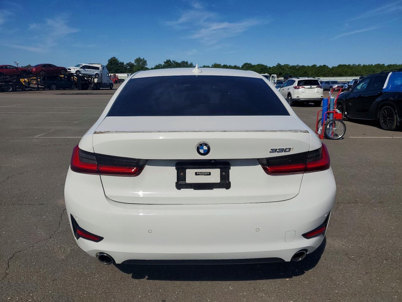 2020 BMW 330I - zdjęcie 6