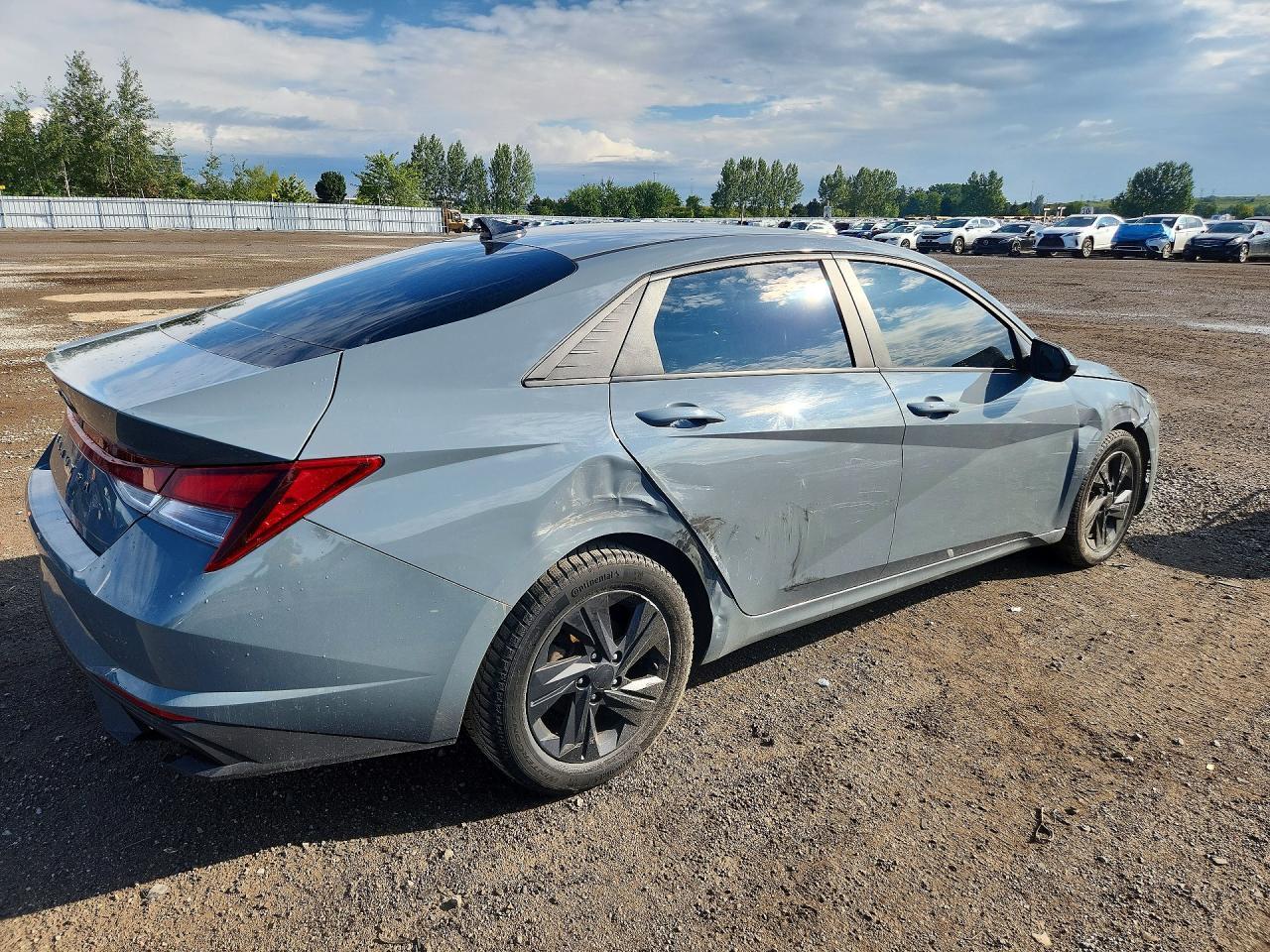2021 Hyundai Elantra Sel - zdjęcie 3
