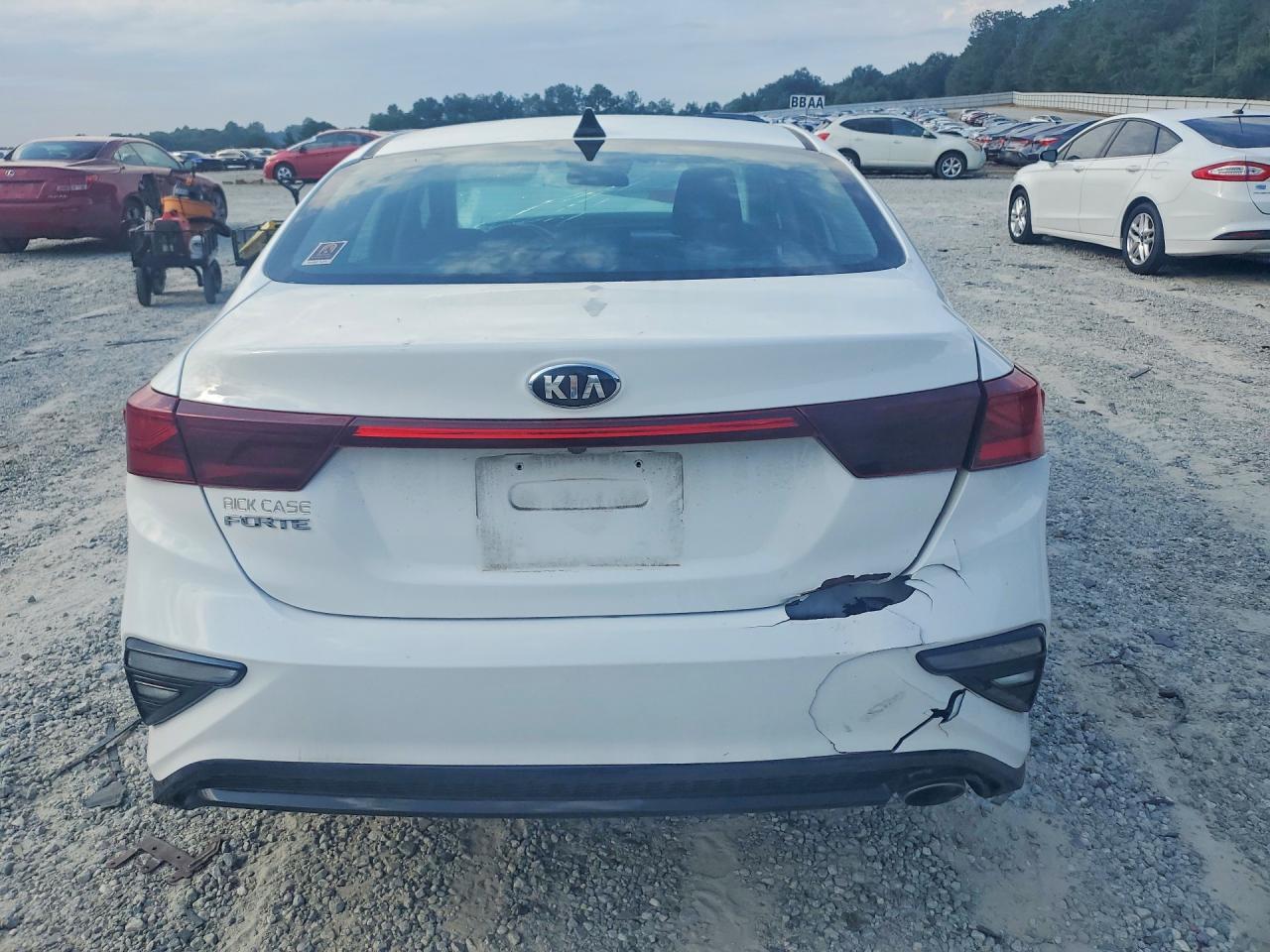 2021 Kia Forte Lxs - zdjęcie 6