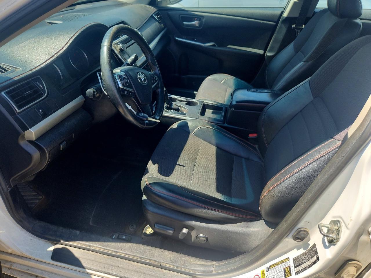 2017 Toyota Camry Se - zdjęcie 7