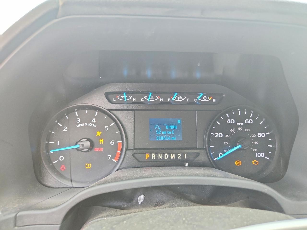 2022 Ford F250 Super Duty - zdjęcie 9