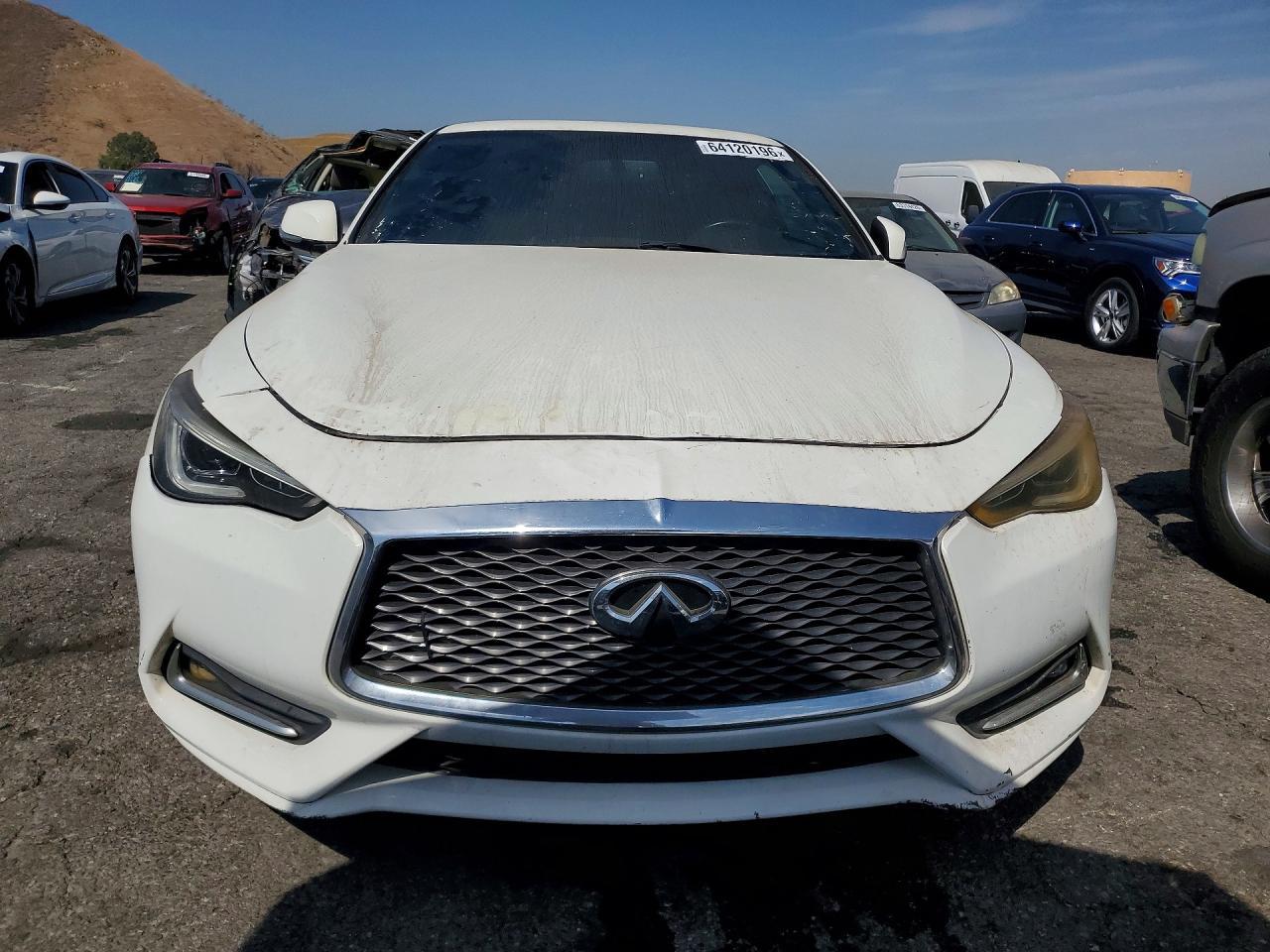 2018 Infiniti Q60 3.0T Luxe - zdjęcie 5