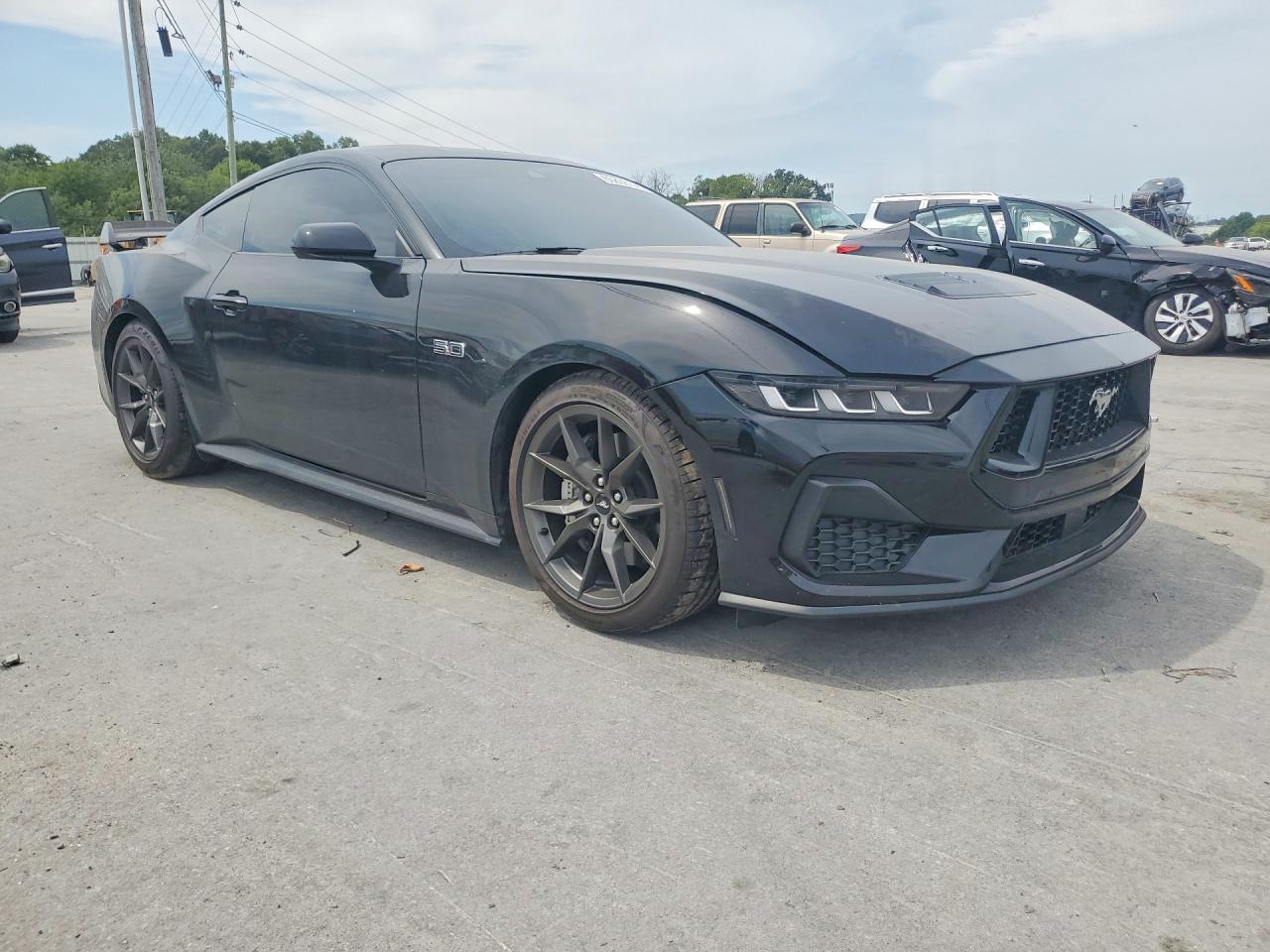 2024 Ford Mustang Gt - zdjęcie 4
