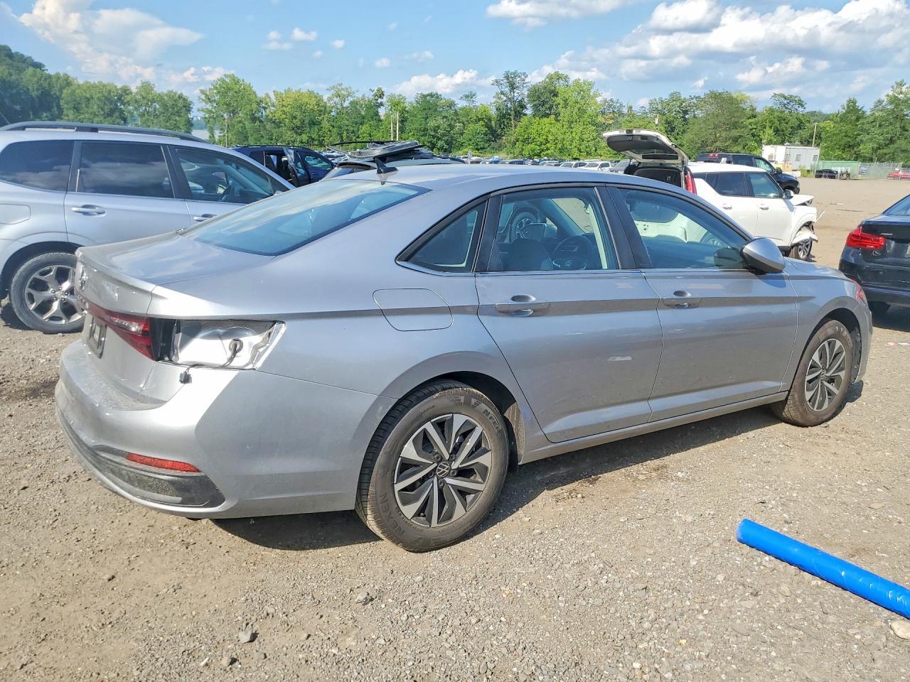 2026 Volkswagen Jetta S - zdjęcie 3