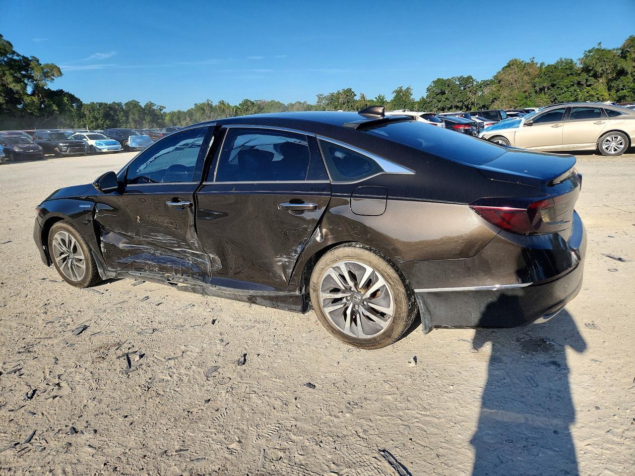 2018 Honda Accord Touring Hybrid - zdjęcie 2