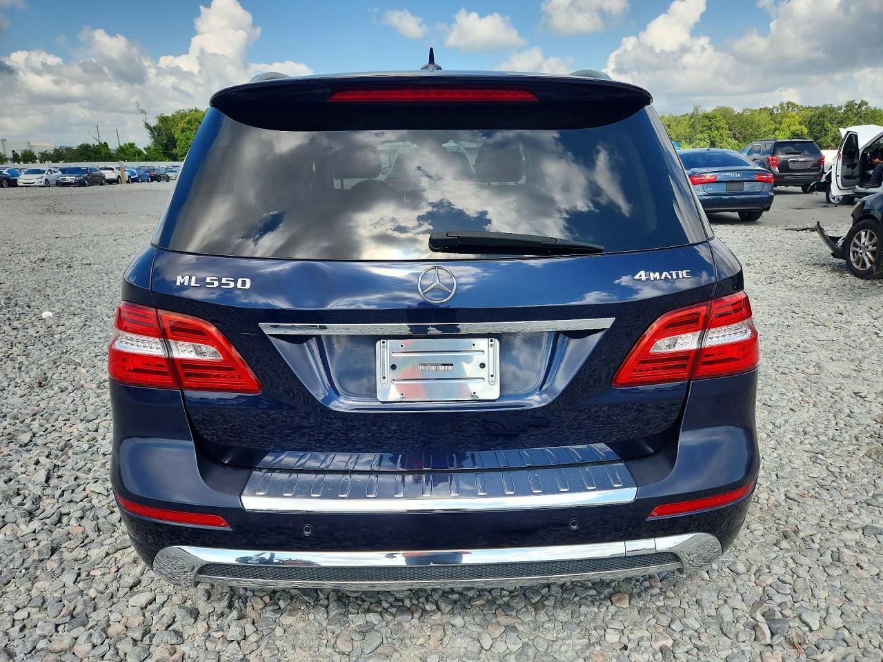 2013 Mercedes-Benz Ml 550 4Matic - zdjęcie 6