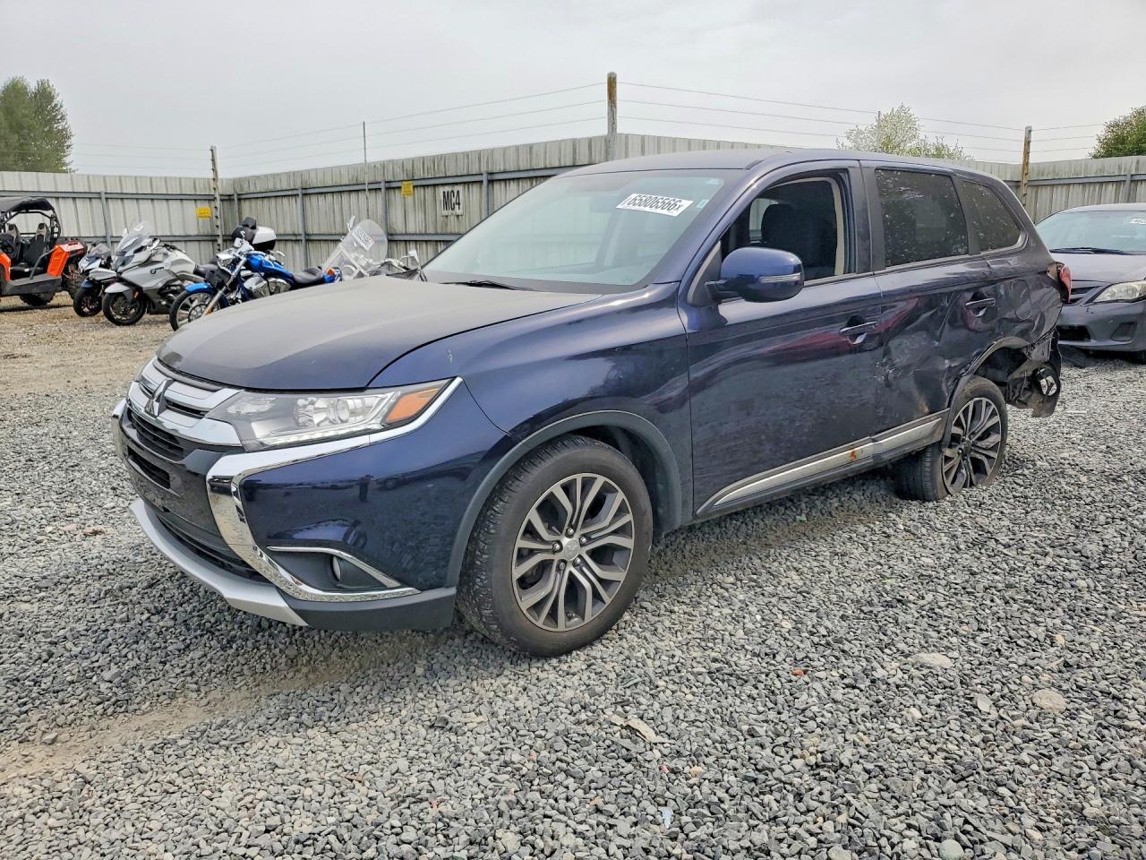 2017 Mitsubishi Outlander Se - zdjęcie główne