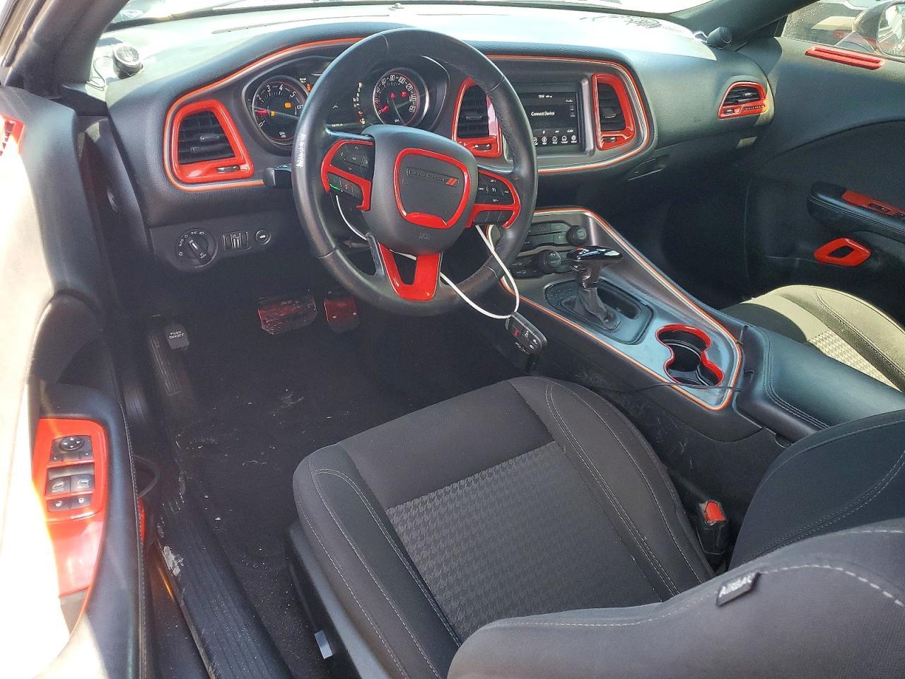 2019 Dodge Challenger Sxt - zdjęcie 8