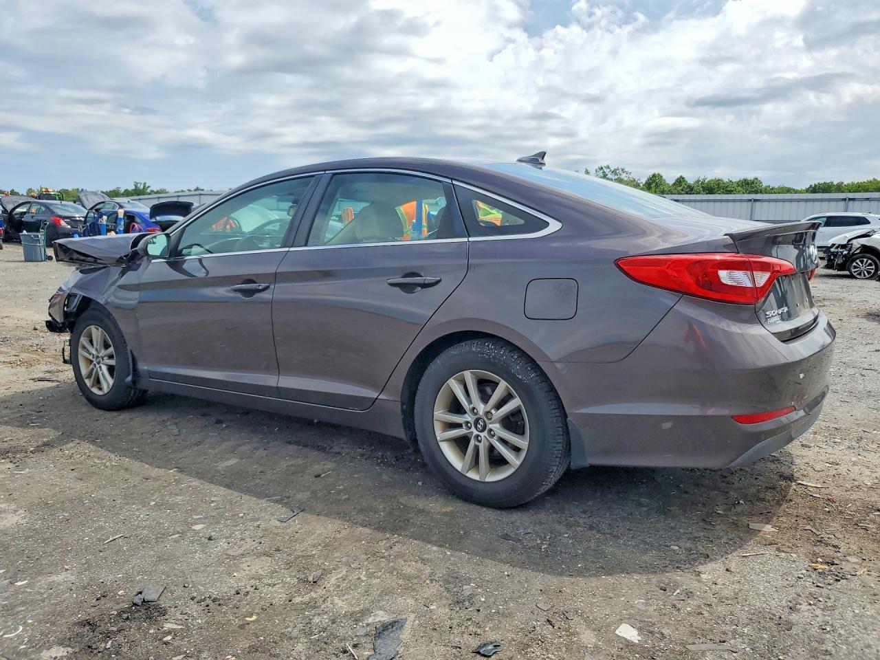 2017 Hyundai Sonata Se - zdjęcie 2