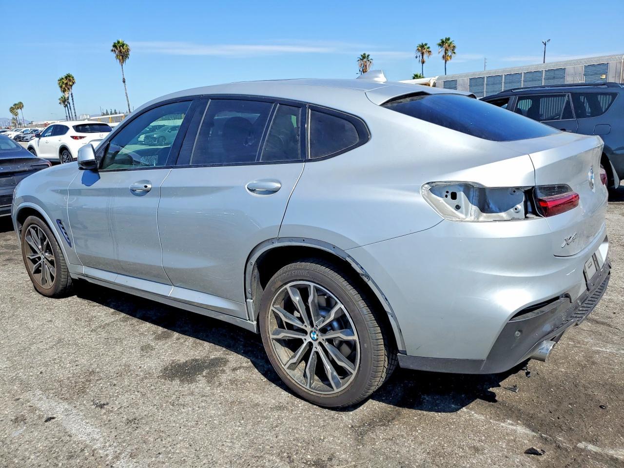 2020 BMW X4 xDrive30I - zdjęcie 2