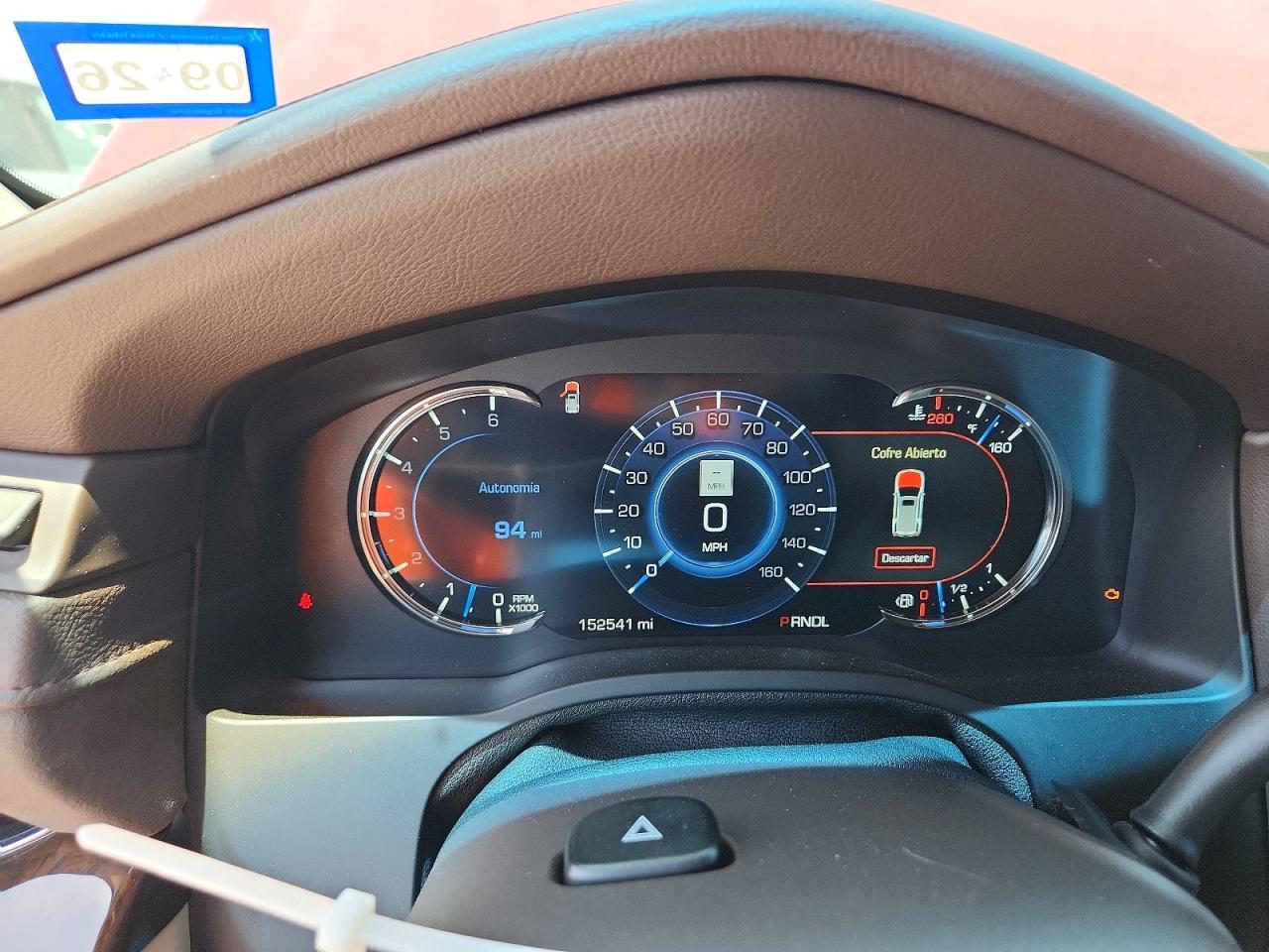 2017 Cadillac Escalade Premium Luxury - zdjęcie 9