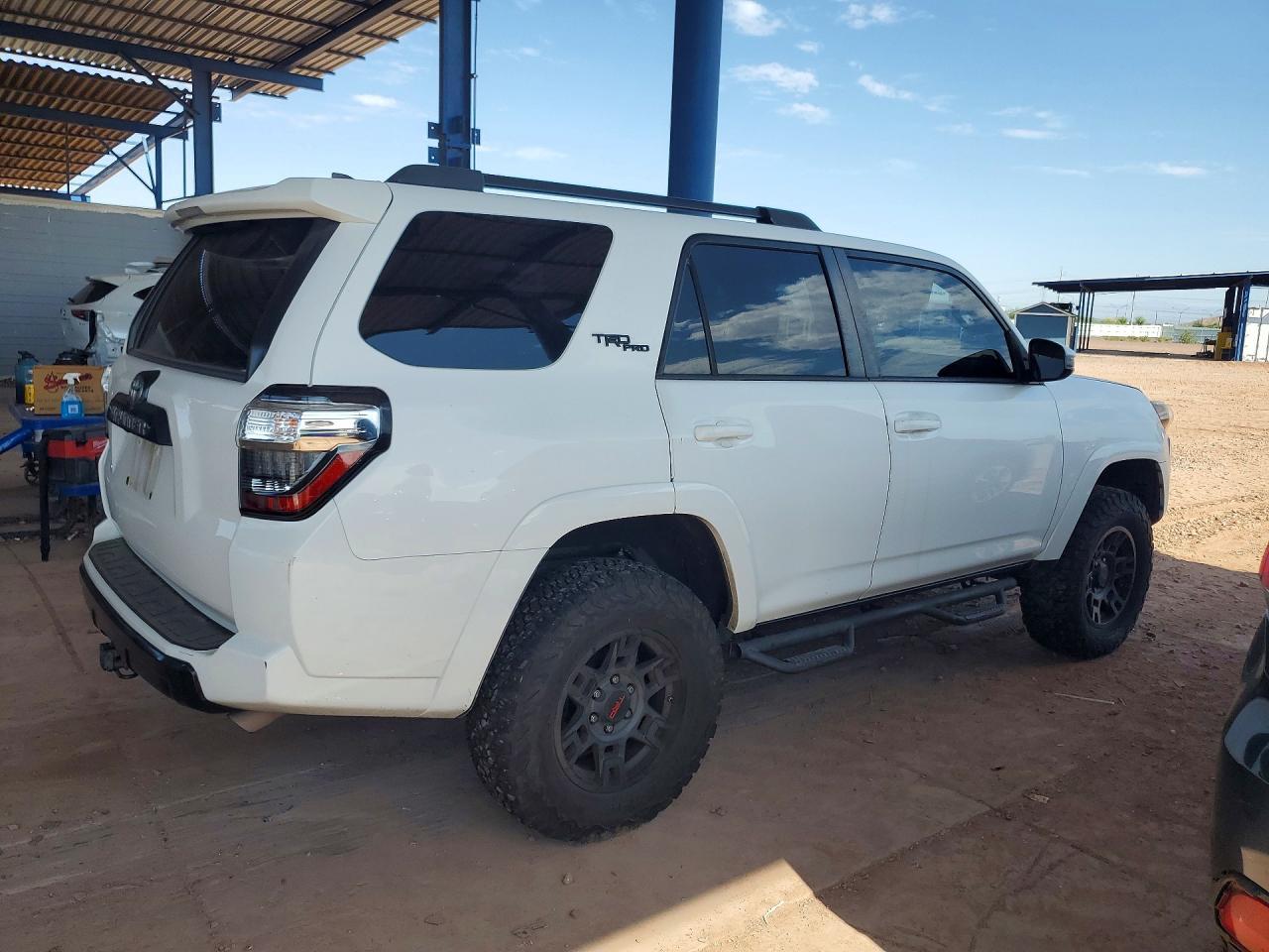 2016 Toyota 4Runner Sr5 - zdjęcie 3