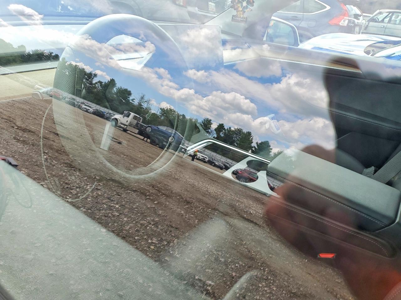 2022 Tesla Model S - zdjęcie 8