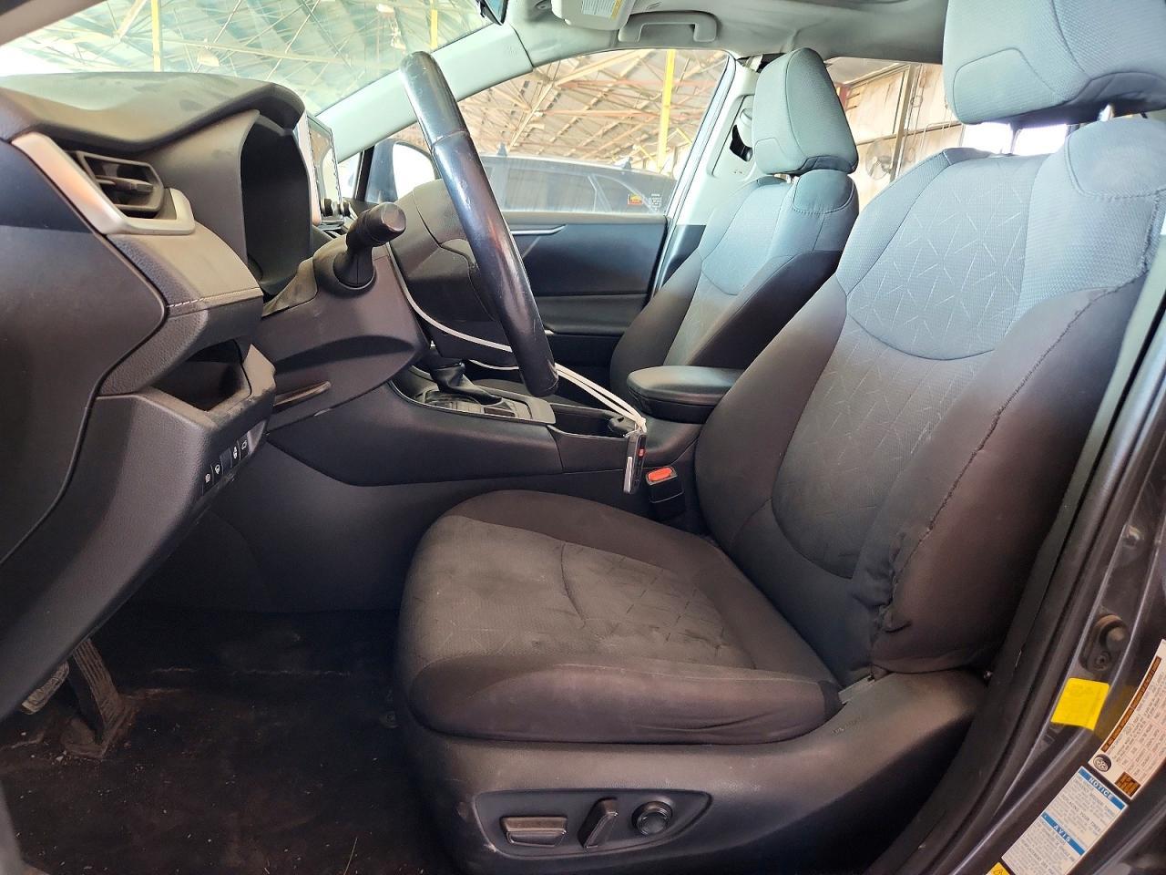 2019 Toyota Rav4 Xle - zdjęcie 8