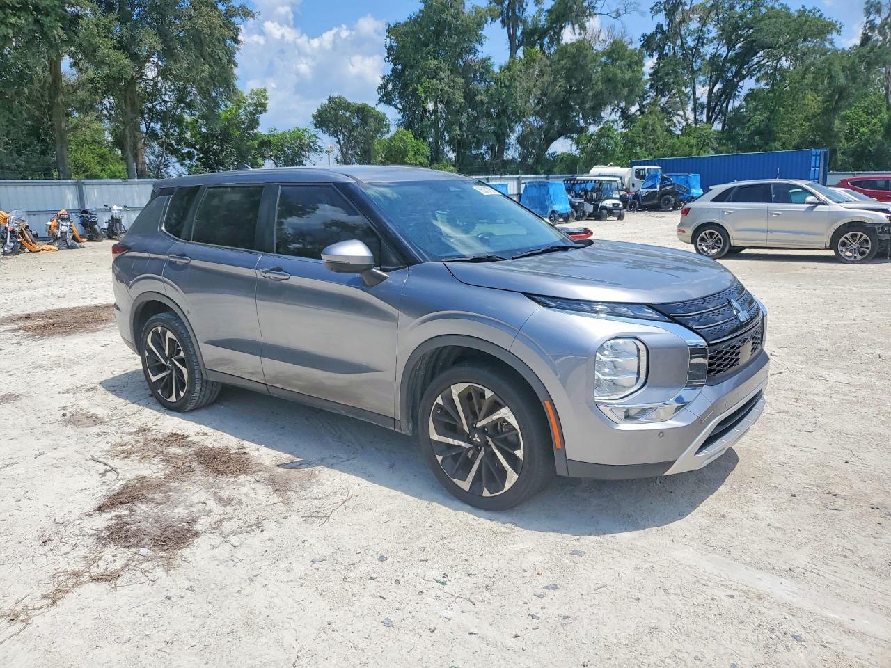 2022 Mitsubishi Outlander Se - zdjęcie 4