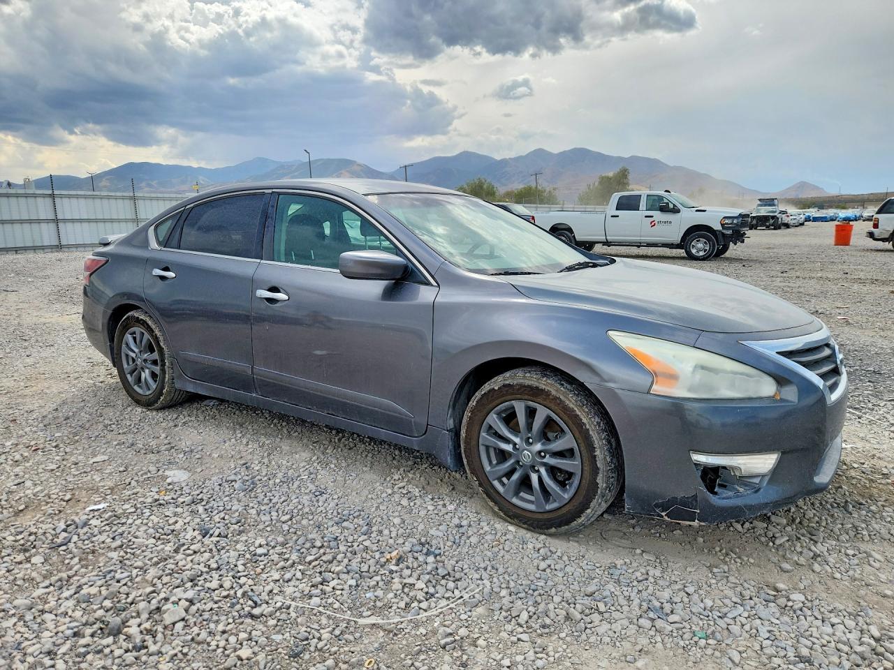 2015 Nissan Altima 2.5 S - zdjęcie 4