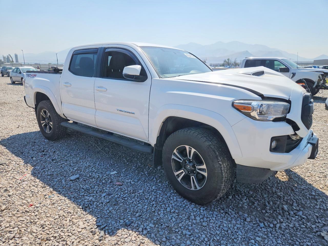 2017 Toyota Tacoma Trd Sport - zdjęcie 4