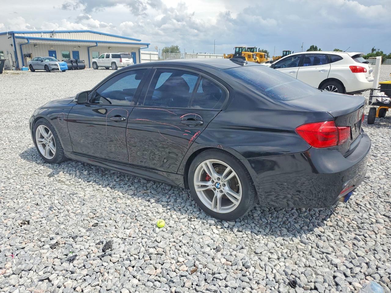 2013 BMW 328I - zdjęcie 2