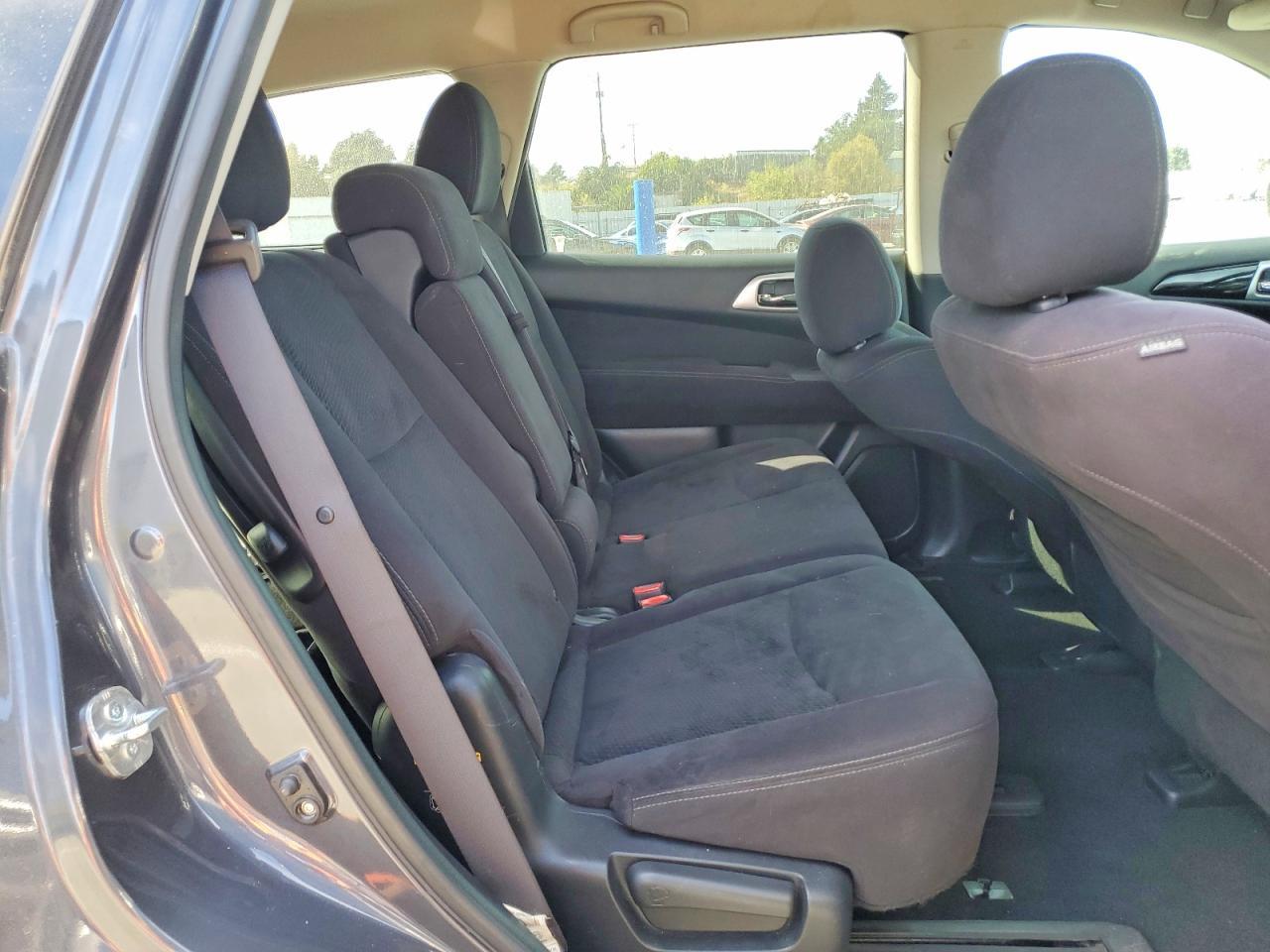 2013 Nissan Pathfinder S - zdjęcie 11